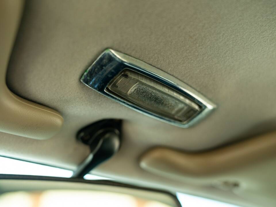 Bild 41/42 von Jaguar XJ-S 3.6 (1990)