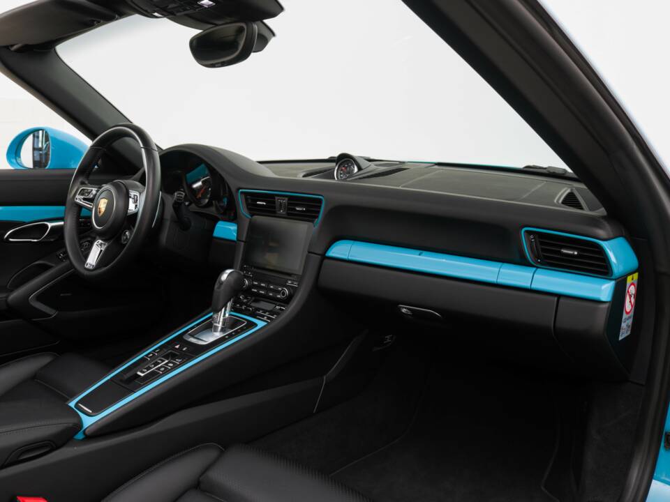 Bild 11/13 von Porsche 911 Carrera 4S (2016)