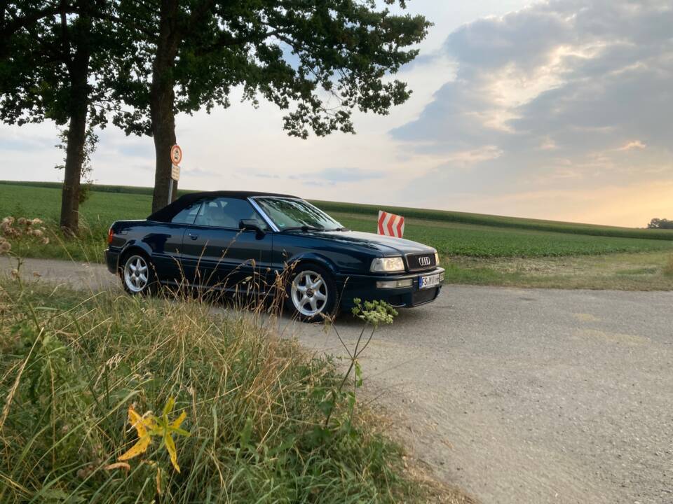 Bild 78/88 von Audi Cabriolet 2.6 (1995)