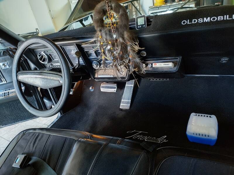 Image 16/19 de Oldsmobile Toronado (1969)