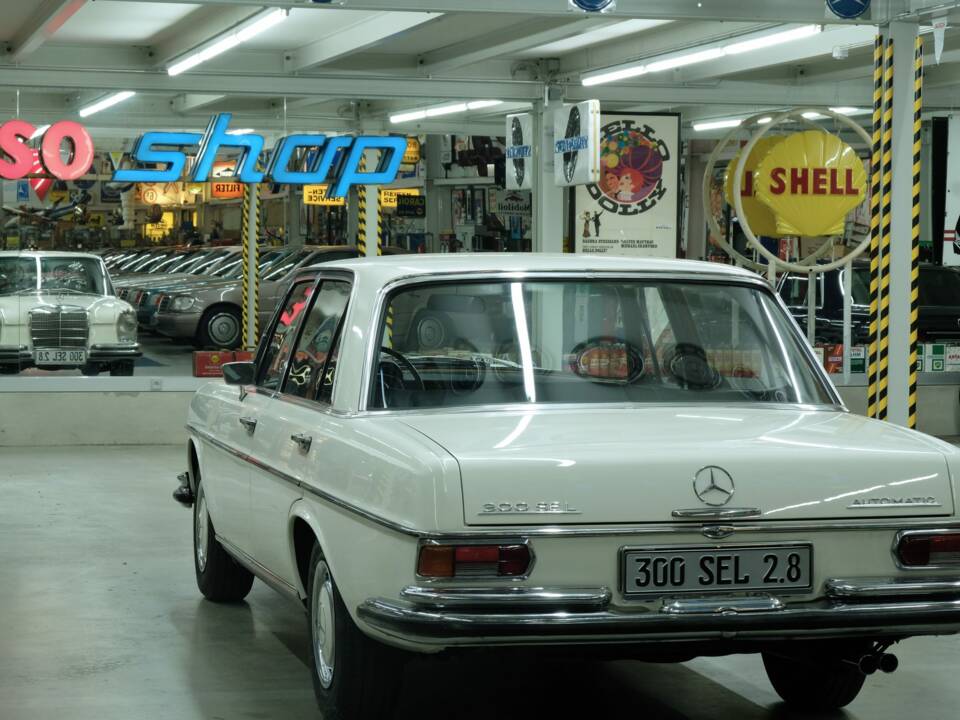 Afbeelding 9/70 van Mercedes-Benz 300 SEL (1968)