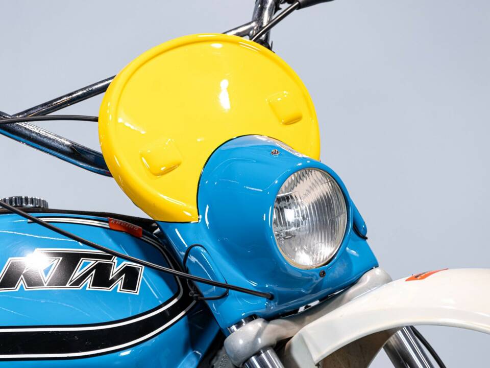 Imagen 37/50 de KTM DUMMY (1978)