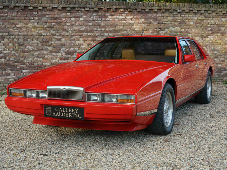 Bild 40/50 von Aston Martin Lagonda (1984)