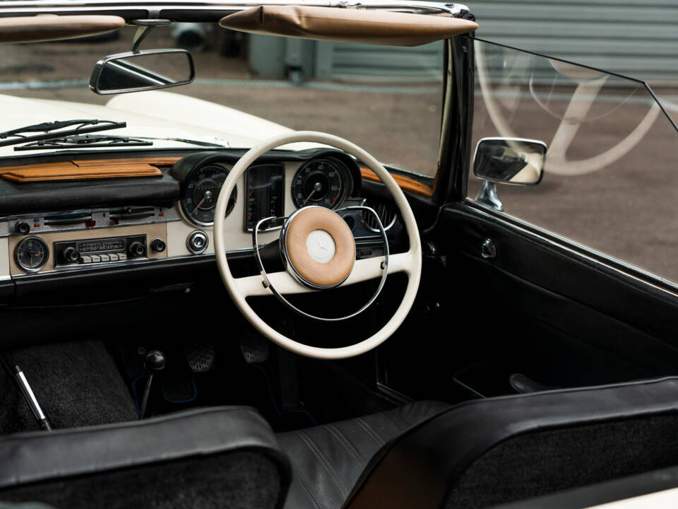 Bild 8/52 von Mercedes-Benz 230 SL (1964)