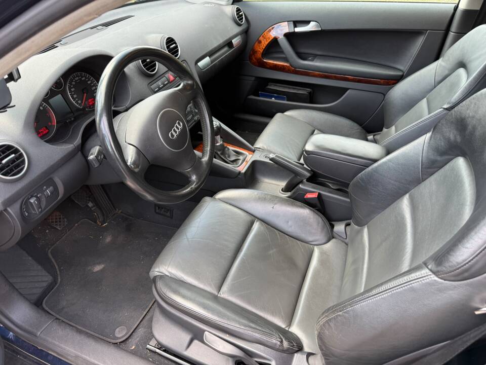 Image 20/23 of Audi A3 3.2 (2004)