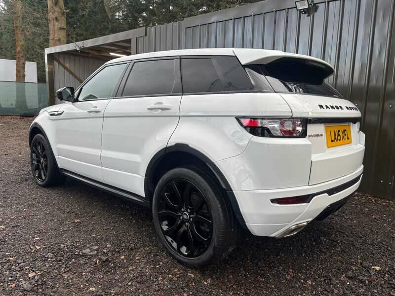 Image 8/26 of Land Rover Range Rover Evoque TD4 (2015)