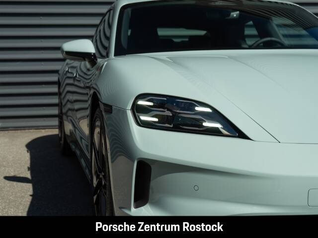 Obraz 4/35 pojazdu Porsche Taycan 4S (1900)