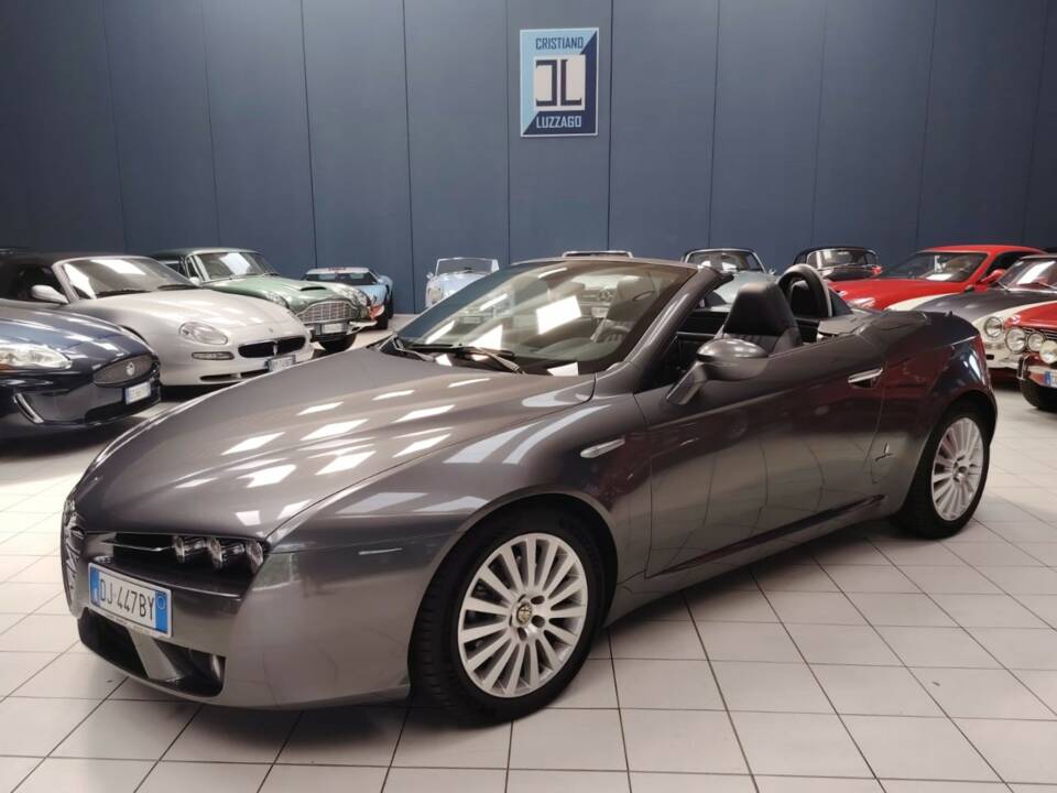 Bild 4/86 von Alfa Romeo Spider 2.2 JTS (2007)