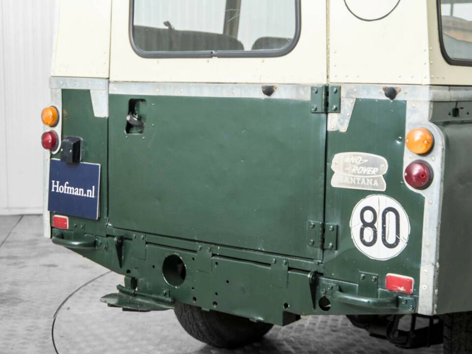 Image 27/50 of Land Rover 109 (1978)