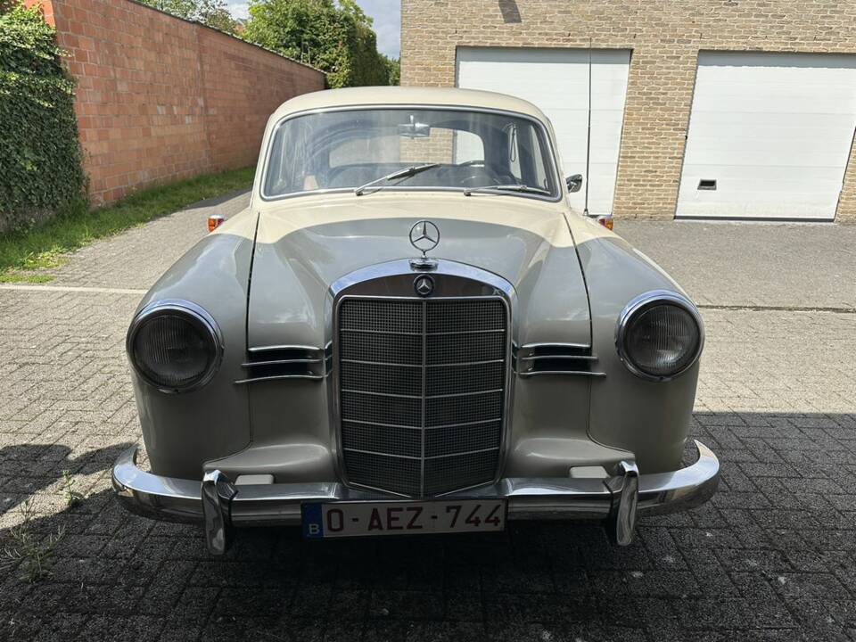 Image 3/8 of Mercedes-Benz 190 (1959)
