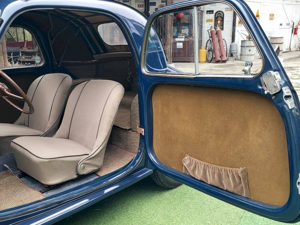 Immagine 20/46 di FIAT 500 C Topolino (1951)