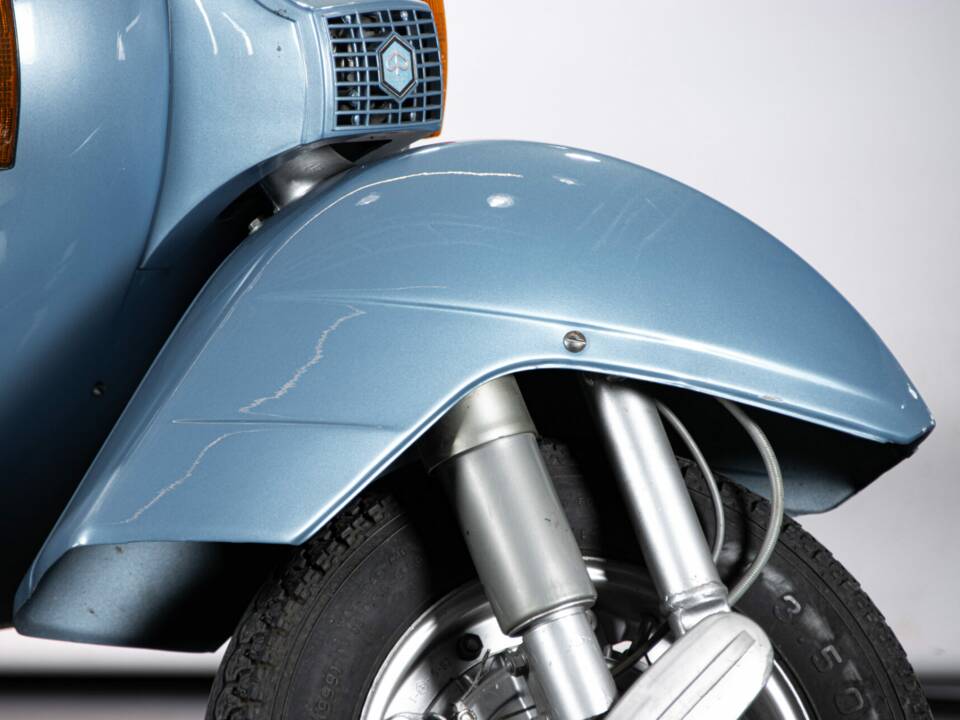 Image 19/31 of Piaggio Vespa PX 150 E (1982)
