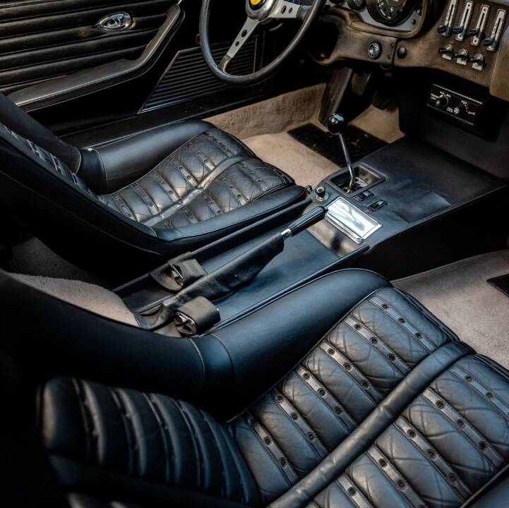 Image 30/50 de Ferrari 365 GTB/4 Daytona (1973)