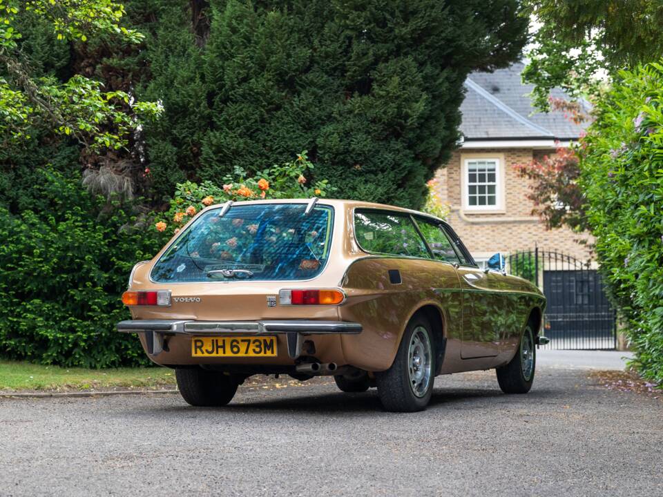 Image 12/50 of Volvo 1800 ES (1973)