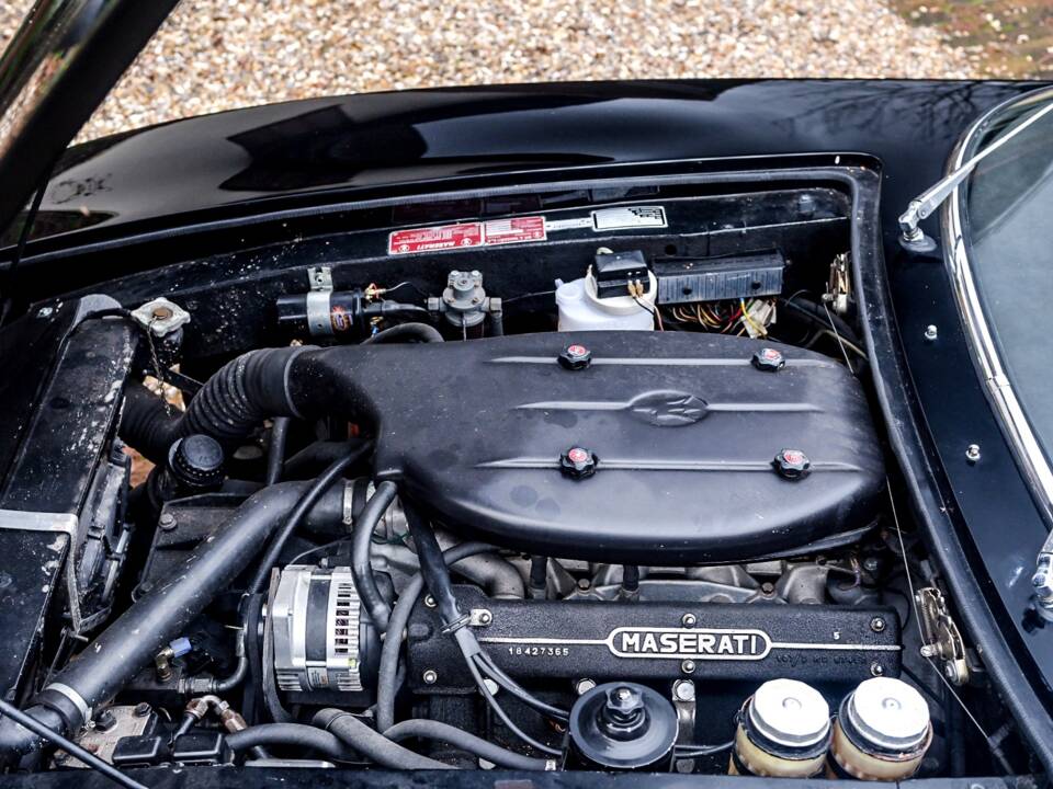 Image 4/25 of Maserati Ghibli Spyder (1970)