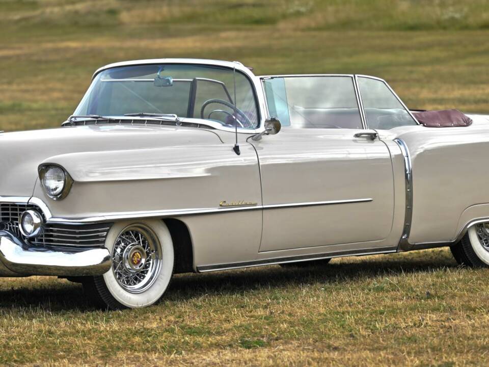 Bild 3/50 von Cadillac 62 Convertible (1954)