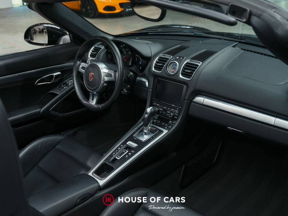 Image 19/25 of Porsche Boxster GTS (2015)