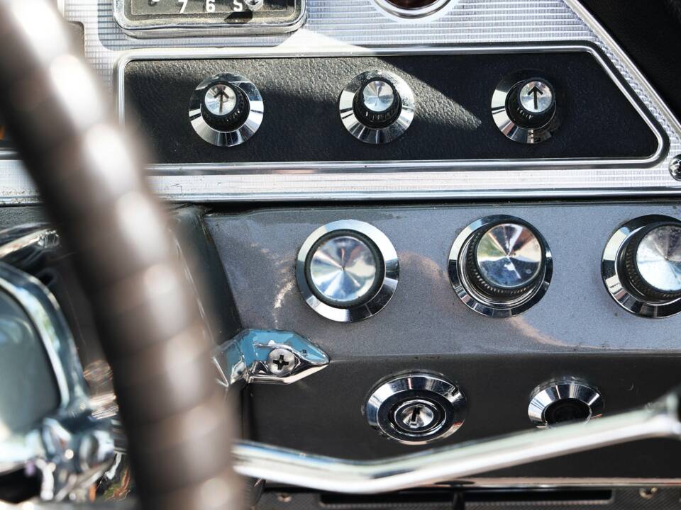 Bild 29/39 von Citroën DS 21 Chapron (1966)