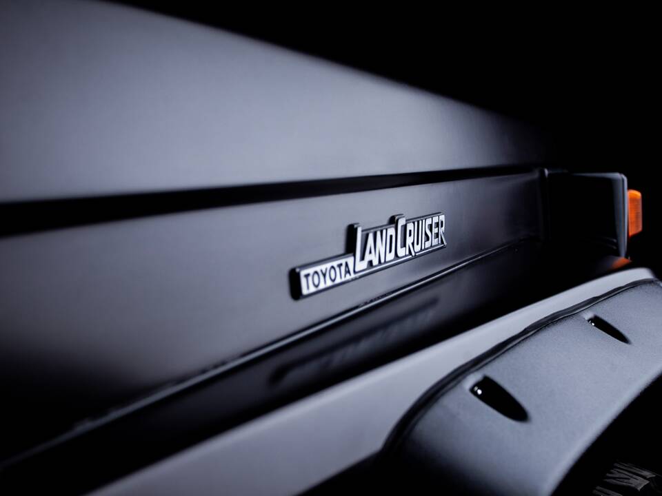 Image 37/42 of Toyota Land Cruiser FJ 62 (1985)