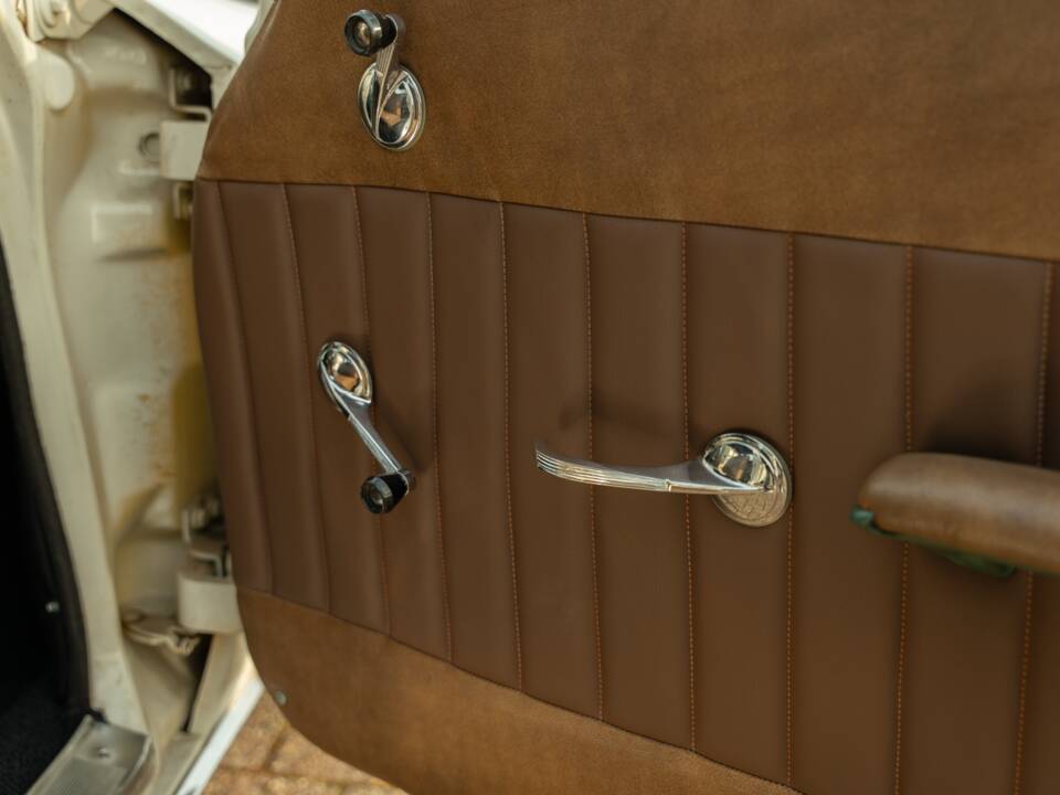 Bild 36/100 von Chevrolet Biscayne (1961)