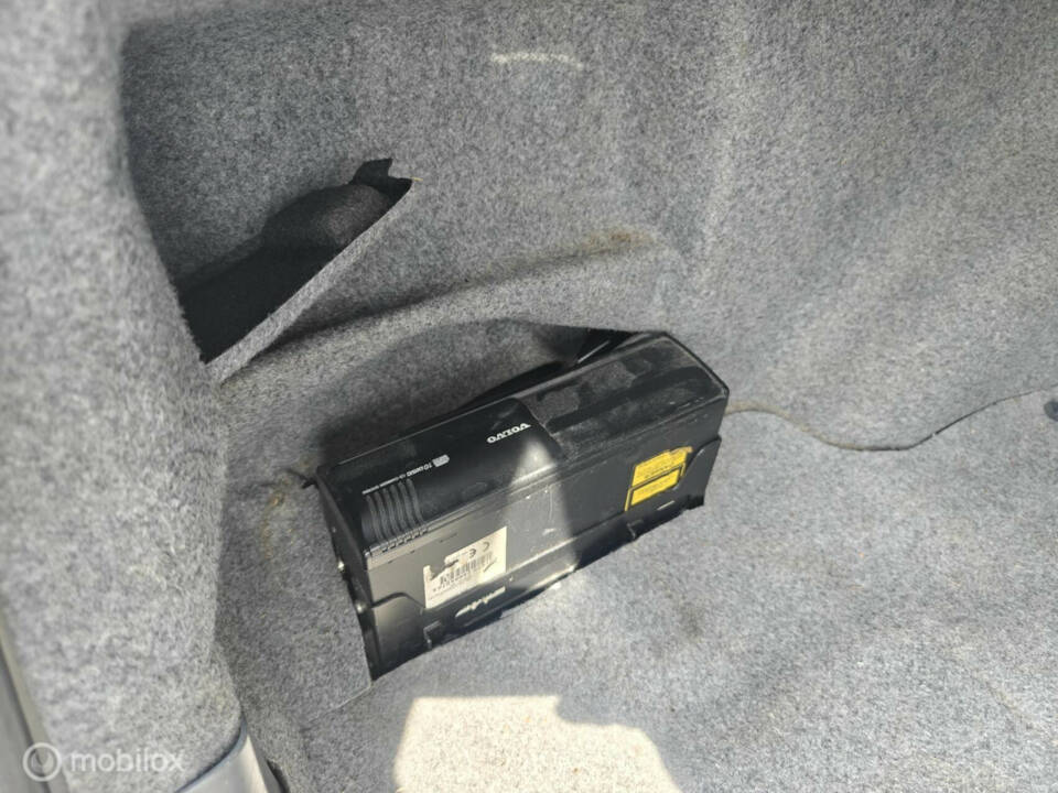 Afbeelding 25/36 van Volvo S 70 2.5 (1997)