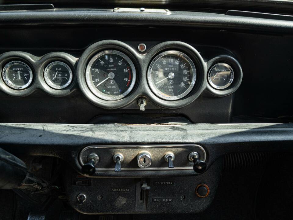 Image 33/47 of Innocenti Mini Cooper 1300 (1974)