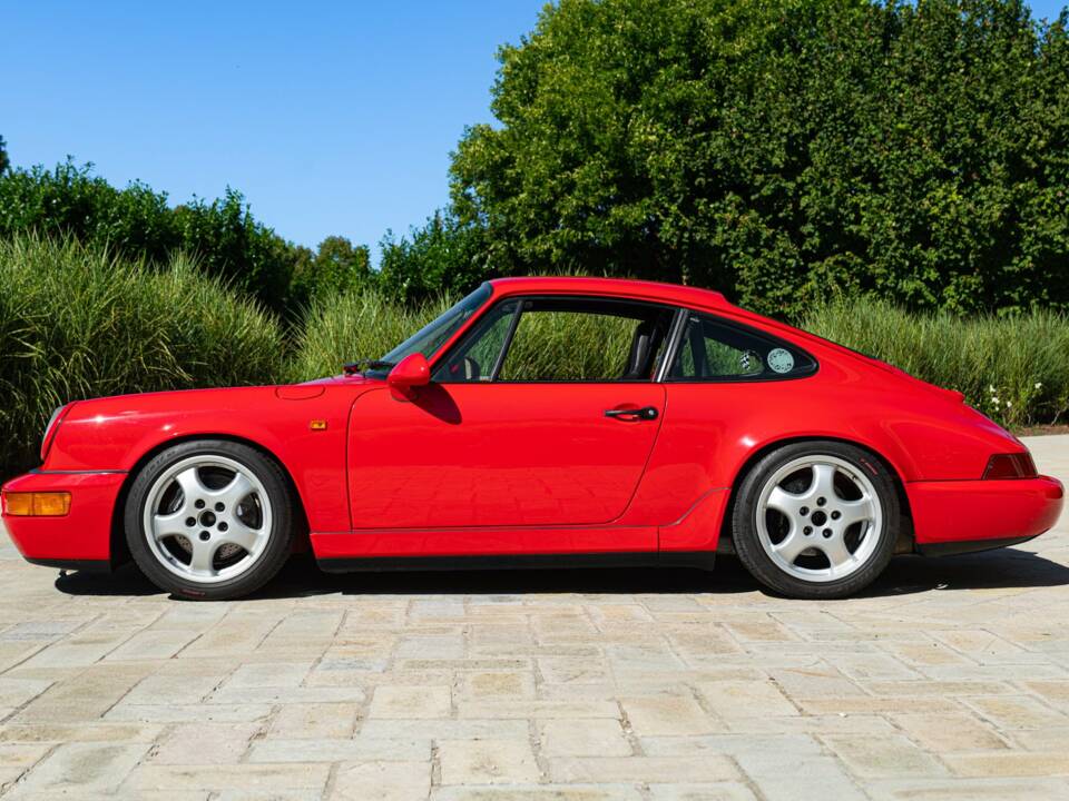 Image 5/50 de Porsche 911 Carrera RS (1991)