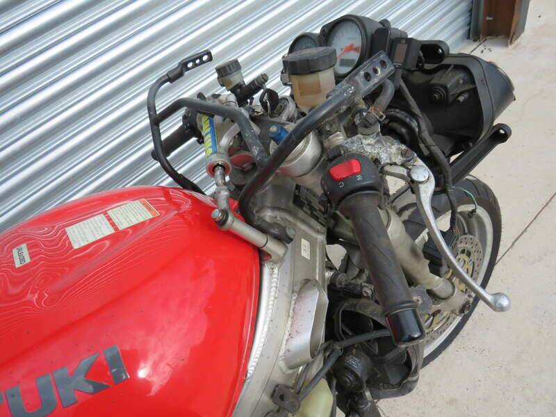 Bild 8/32 von Suzuki TL 1000R (1999)