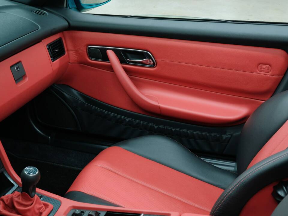 Immagine 42/50 di Mercedes-Benz SLK 230 Kompressor (1998)