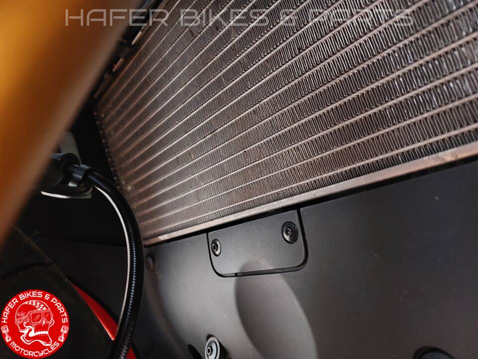 Image 41/42 of Ducati 1199 Panigale S Tricolore (2012)