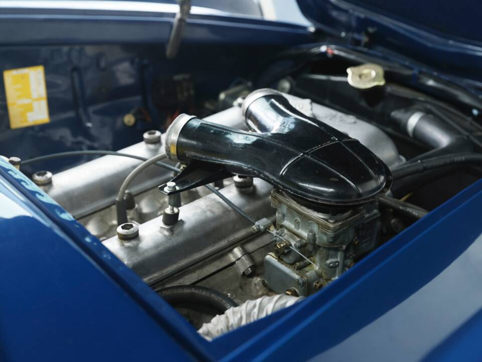 Image 36/50 de Alfa Romeo Giulia 1600 Sprint (1962)