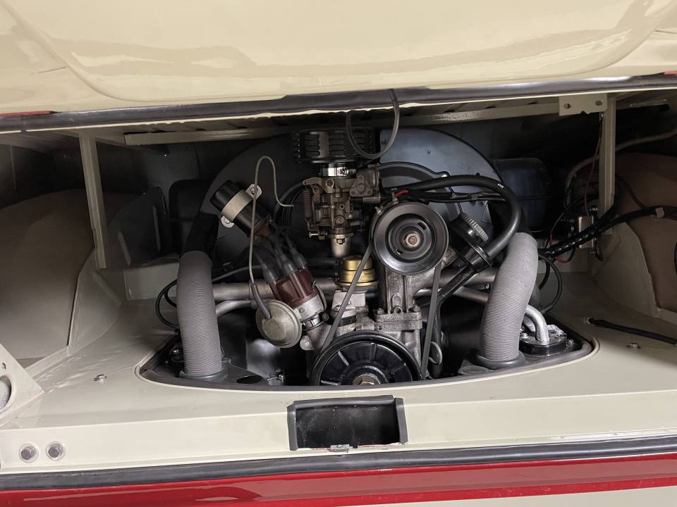 Image 22/24 de Volkswagen T1 panel van (1967)