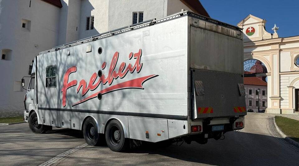 Afbeelding 4/5 van Steyr 1491 (1987)