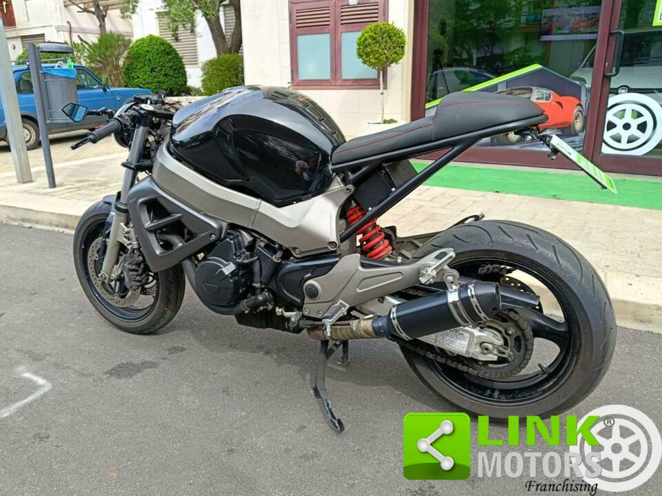Bild 3/10 von Honda DUMMY (2000)