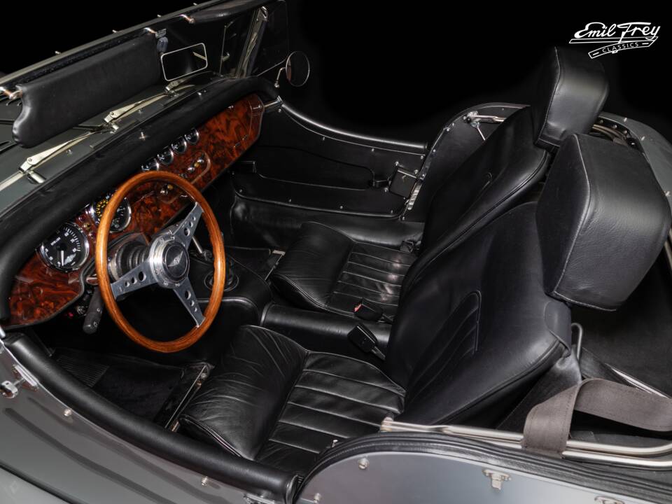 Bild 6/8 von Morgan Plus 8 (2002)