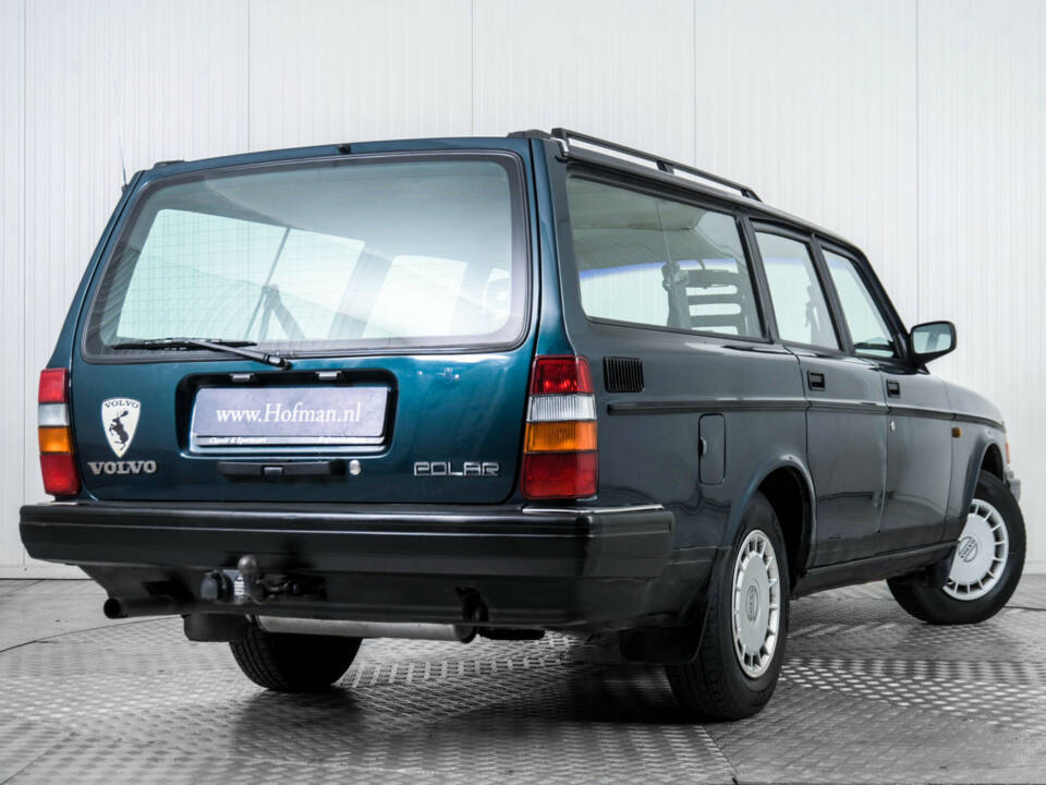 Bild 43/50 von Volvo 245 Super Polar (1992)