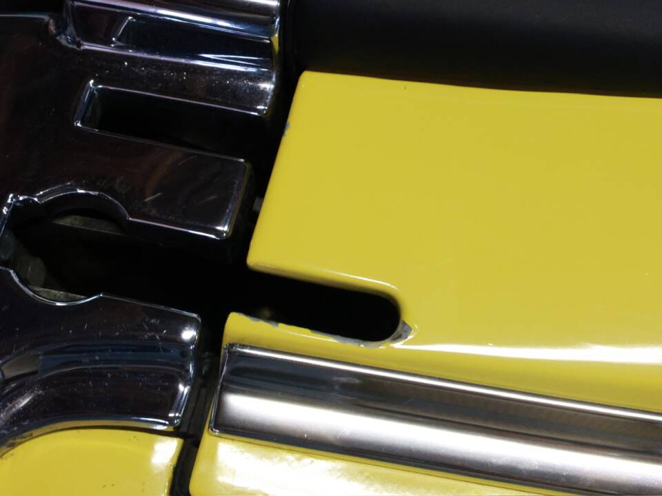 Image 25/50 of Mercedes-Benz 500 SL (1983)