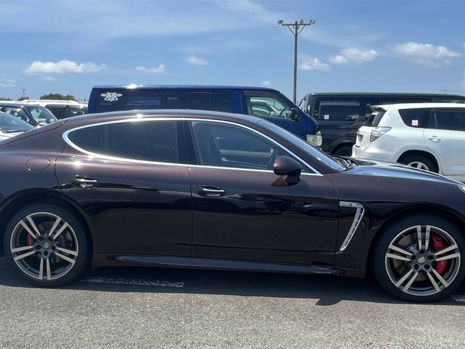 Image 10/91 of Porsche Panamera Turbo (2009)