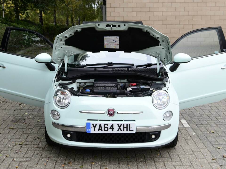 Image 13/45 of FIAT 500 C (2015)