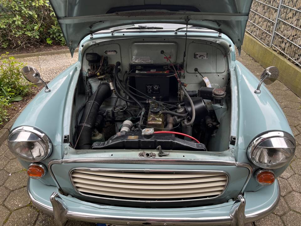 Image 9/15 de Morris Minor 1000 Traveller (1966)