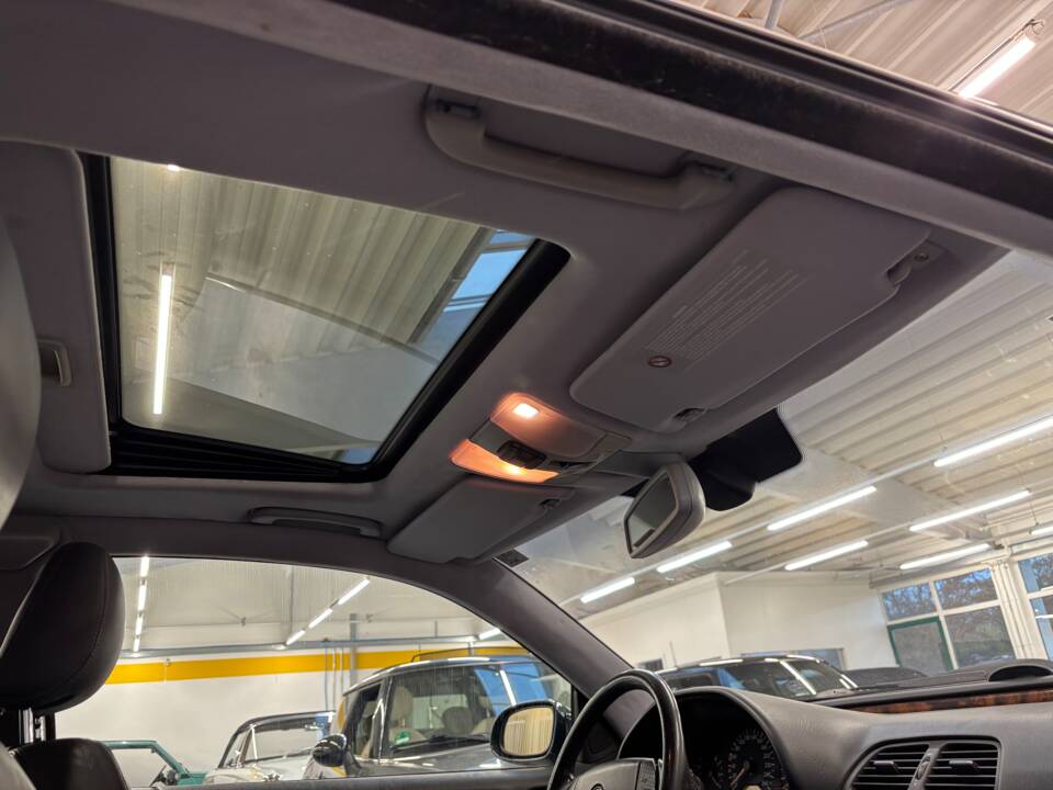 Imagen 16/16 de Mercedes-Benz CLK 430 (1999)