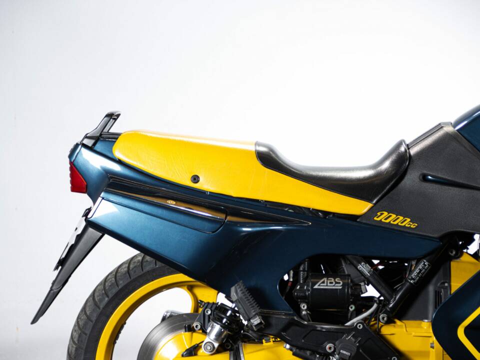 Image 37/50 of BMW K1 (1990)