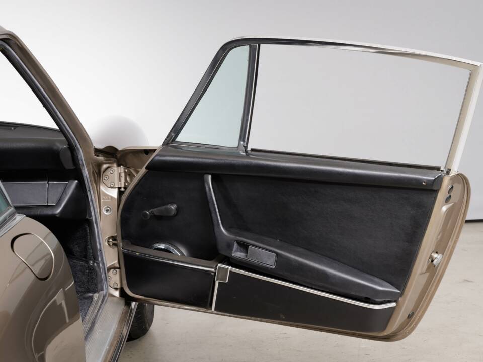 Immagine 16/16 di Porsche 911 2.4 T "Oilflap" (1972)