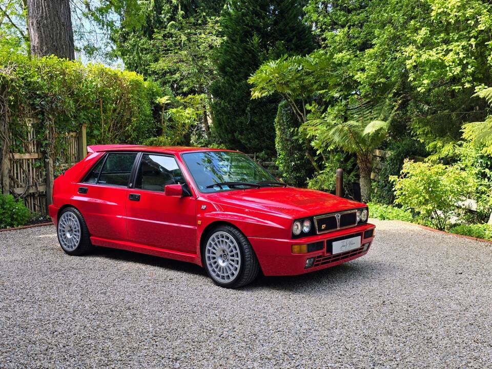 Immagine 1/63 di Lancia Delta HF Integrale Evoluzione II (1994)