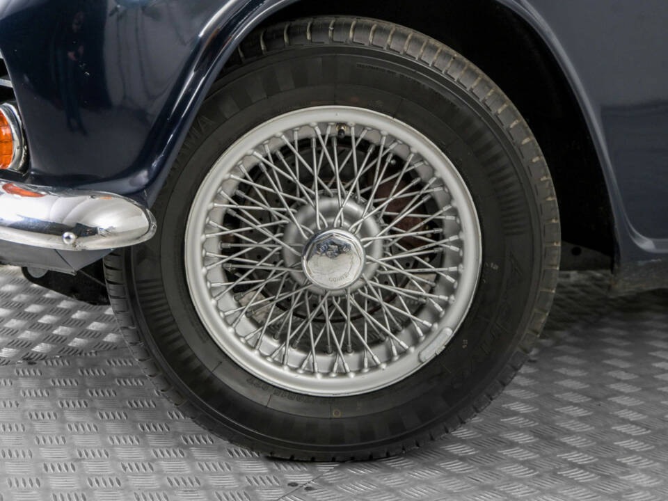 Image 4/50 de Triumph TR 250 (1968)