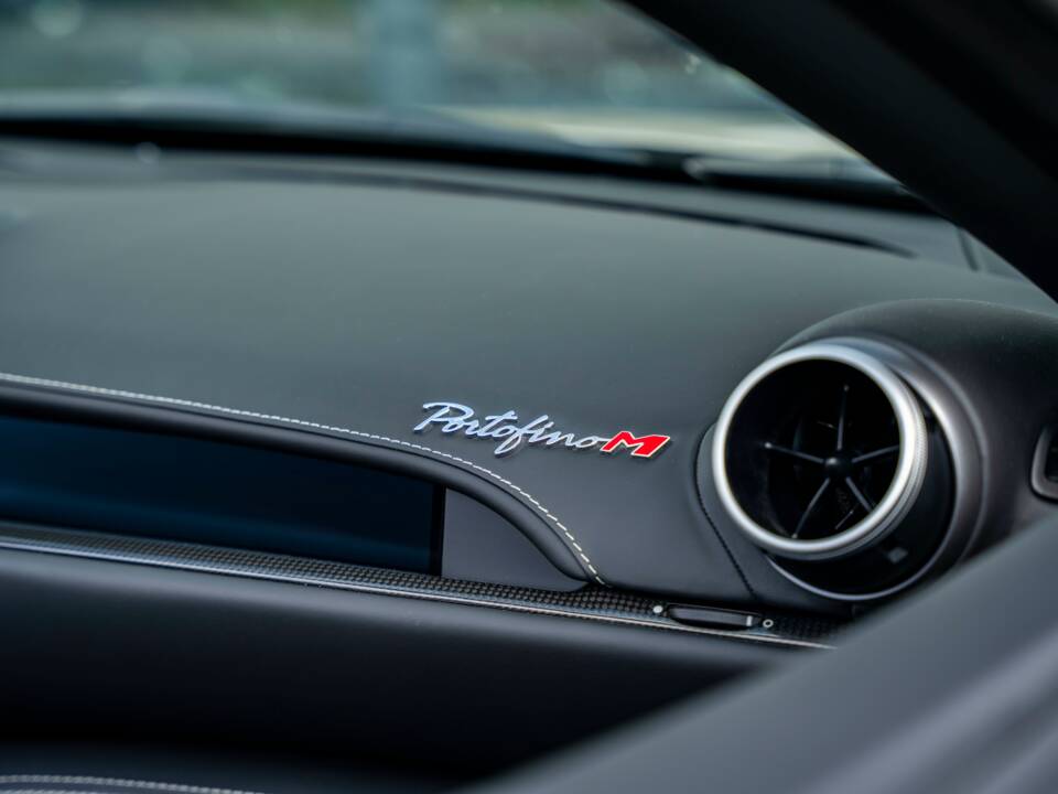 Image 11/44 of Ferrari Portofino M (2022)