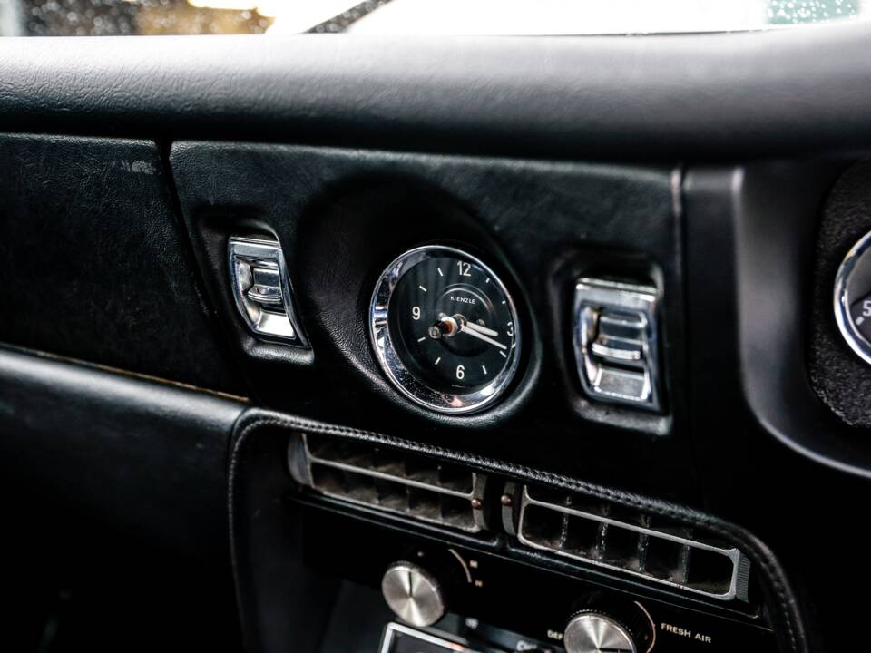 Bild 11/22 von Aston Martin DBS (1970)