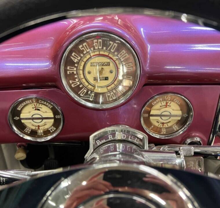 Bild 73/89 von Buick 50 Super Convertible (1947)