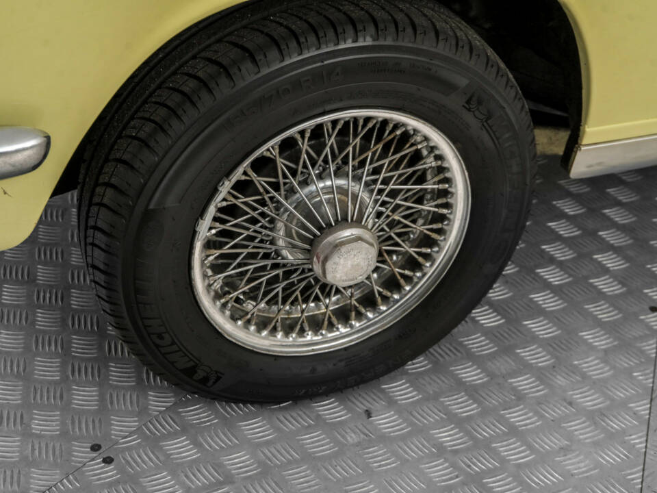 Bild 34/50 von Triumph Stag (1972)