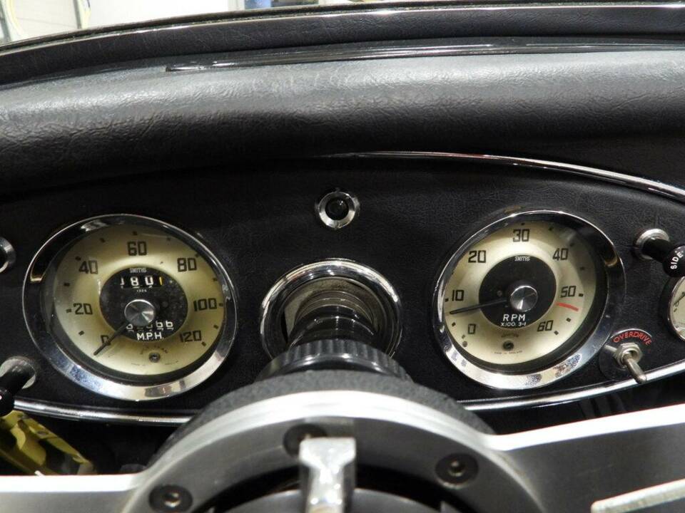 Afbeelding 7/15 van Austin-Healey 3000 Mk I (BN7) (1960)